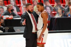 Texas basketball coach Chris Beard arrested on assault charge